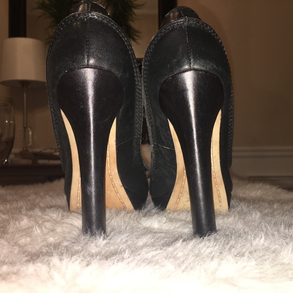 NWOT True Religion Blk Leather Platform Pump Sz6M - Picture 5 of 8